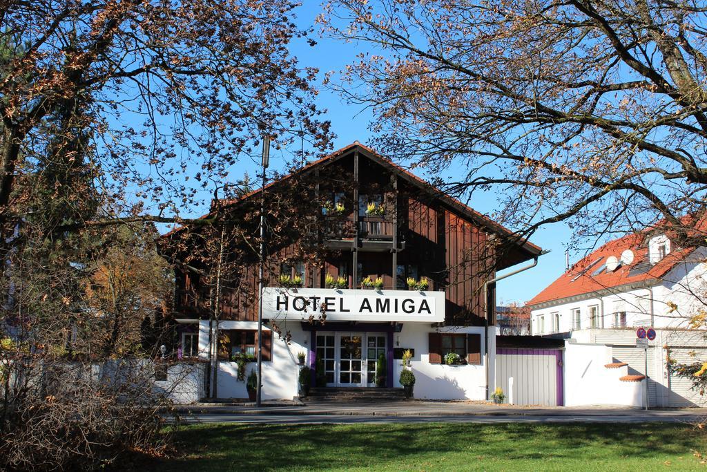 Amiga Hotel Muenchen Messe Exterior photo